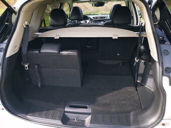 Nissan X-Trail 1.6 dCI 7 míst Webasto R. V 2015.176300km. - 14