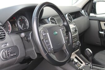 Land Rover Discovery 3.0SDV6 180kW 7/2011 PANORAMA 7M - 14