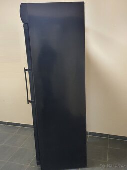 LIEBHERR GASTRO velká prosklená lednice-restaurace - 14