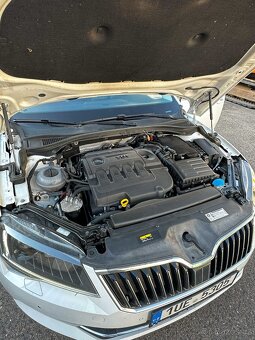 Skoda Superb 2.0 TDi - 14