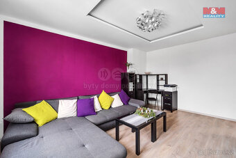 Pronájem bytu 2+kk, 52 m², Pardubice, ul. Benešovo náměstí - 14