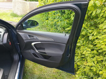 Opel Insignia 2,0 CDTi  nové v ČR  pěkný stav - 14