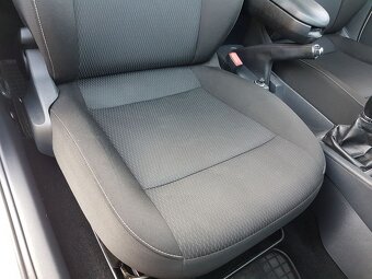 Škoda Rapid Sedan bílý, 1,2 TSi 63 kW - ND z vozu - 14