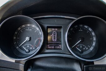 Škoda Superb Combi 1.6 TDI CR DPF Ambition GreenLine - 14
