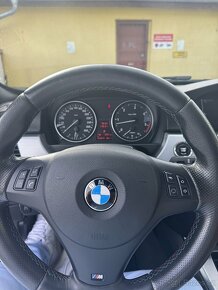 BMW e93 325d TOP STAV - 14