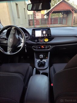 Hyundai i30 1.4 tgdi kombi style 103kw - 14