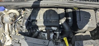 Citroën C3 PICASSO 1.6 HDI 66kw rok-2010 - 14