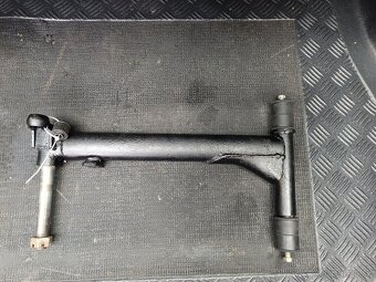 Rám sajdy vidlice kyvka držák na rezervu přední vidlice - 14