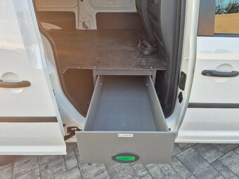 Volkswagen Caddy Maxi 2.0 TDi 75kw DSG 2020 ZÁRUKA - 14