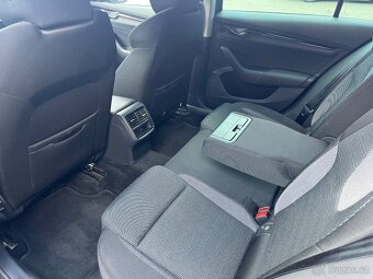 Škoda OCTAVIA COMBI AMBITION 2,0 TDI 110kW DSG - 14