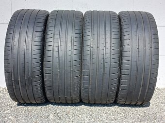 Pěkná orig alu kola Supernova, Š Superb Michelin 235/40/19 - 14