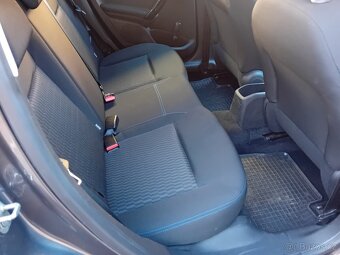 Peugeot 208 1.2i, 61kw, r.2018, naj. 44tis. Servis. - 14