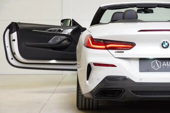 BMW Řada 8, BMW 850i Xdrive cabrio - 14