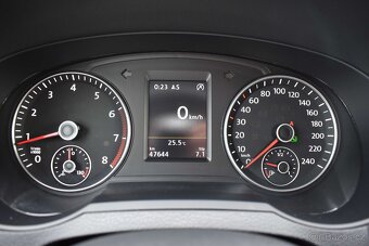 Volkswagen Sharan 1.4TSI TAŽNÉ 7.MÍST DPH ČR 1.MAJITEL - 14