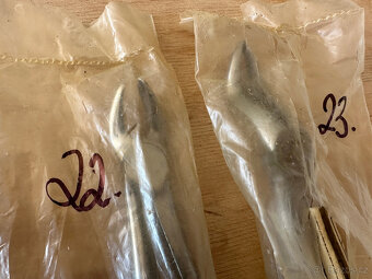 NEPOUŽITÉ zubařské extrakční kleště CHIRANA 3 - 14