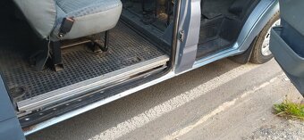 FORD TRANSIT 2,2TDCi63kw,rv11/2006,6MÍST,ČR,1.MAJITEL,KLIMA - 14