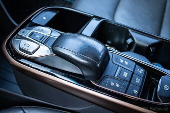 Hyundai Ioniq Electric BEV - 14