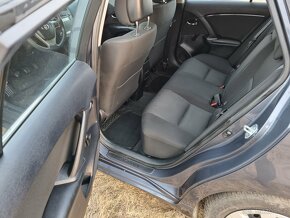 Toyota Avensis,1.6i 97kw 1.MAJ. NOVÁ STK, SERV.KNIHA - 14