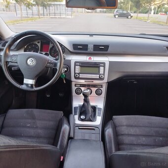 VW Passat B6 2.0 TDI Highline - 14