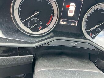 ŠKODA SUPERB DSG L&K 2.0TDi 140kw.r.2016 nový v čr.DPH - 14