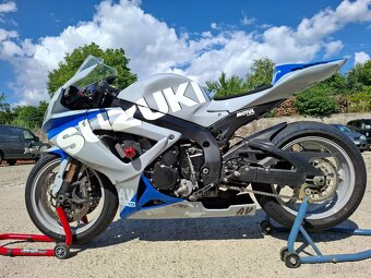 Suzuki GSX-R 750, r. v. 2009 - 14
