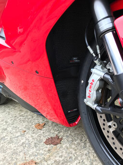 Ducati Panigale V4, 9.064 km - 14