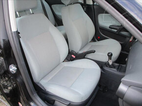 Seat Cordoba 1,4 16V KLIMA - 14