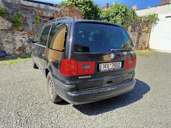 Vw Sharan 1.8t Family - 14