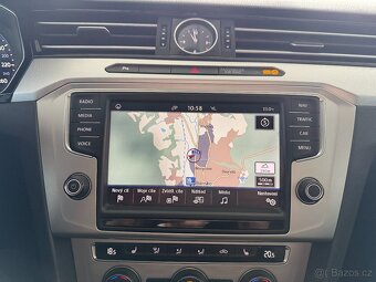 Volkswagen Passat 2,0 TDI 110kW,SERVISKA,DSG - 14