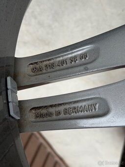 Mercedes R19 AMG z Mercedes E43 E53 W213 Michelin zimní - 14