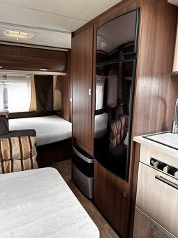Bürstner Averso 560 TK, mover, palandy - 14