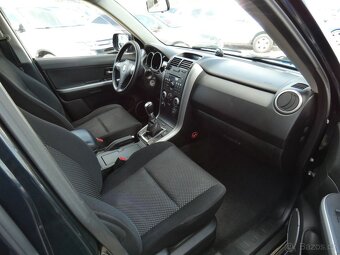 Suzuki Grand Vitara 2,0i benzín 103kw - 14