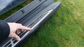 Toyota Highlander 4 IV 2020 - plastovy podbeh prah stupacka - 14