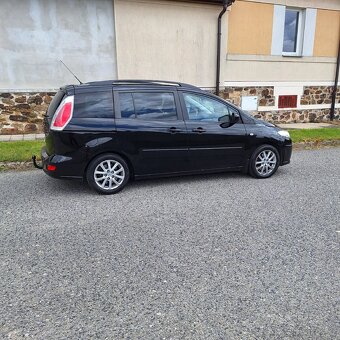 Mazda 5. 2,0 benzín s automatickou převodovkou. - 14