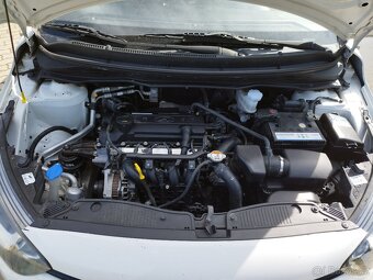 Hyundai I20 1.2 benzín původ ČR,najeto 45tis.km. - 14