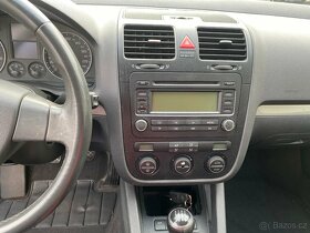 Volkswagen Golf, 1.6 FSI Sportline,nové rozvody - 14