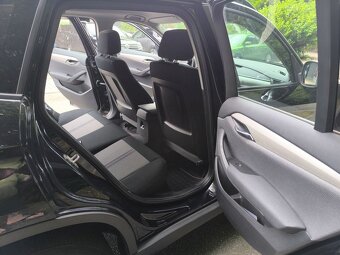 BMW X1 2,0i sDRIVE - 14