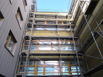 Lešení originál Layher Blitz 73 - zánovní stav - 14