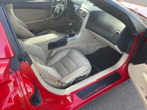 CHEVROLET
CORVETTE C6 - 14