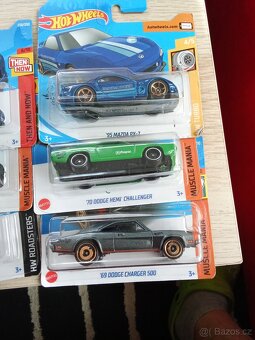 Hot wheels - 14