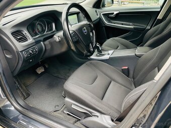 Volvo V60 2.0D 5VÁLEC AUTOMAT LED FACE SENZORY SERVISKA - 14
