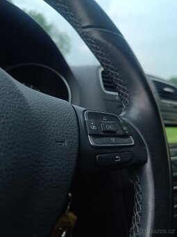 VW Golf 6 STYLE 1.2Tsi 77kw plný servis, 1.majitelka - 14