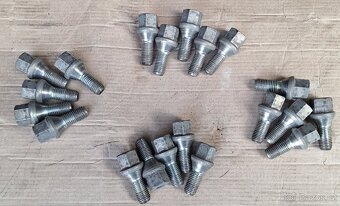alu kola SUZUKI 16x6J  (rezervace) - 14