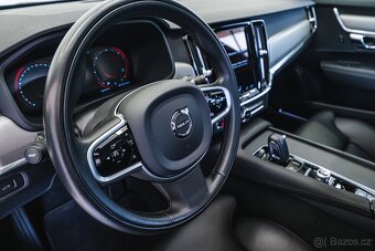 Volvo V90 2021 B4 145kW aut. Momentum Pro, Cz,DPH,Servis - 14