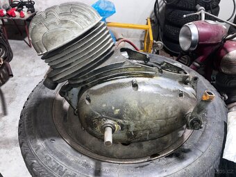 motor na ČZ 150 - 14