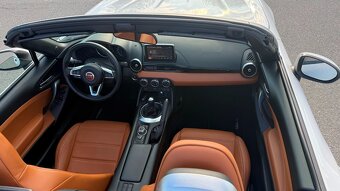 Fiat 124 Spider - 14