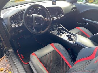 Dodge Challenger 5.7 HEMI r.v. 2017 - 14