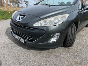 Peugeot 308 CC – Stylove kabrio s automatickou převodovkou - 14