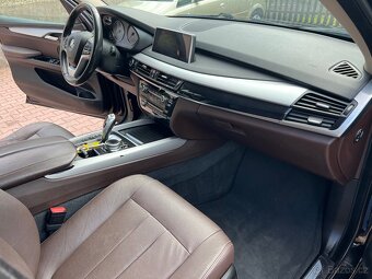 BMW X5 xDrive - 14