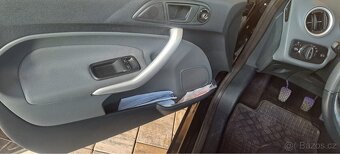 FORD FIESTA 1.2 - 14
